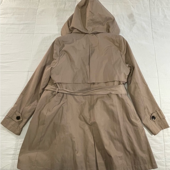 Halogen Women's Beige  Hooded Trench Coat - Picture 4 of 5